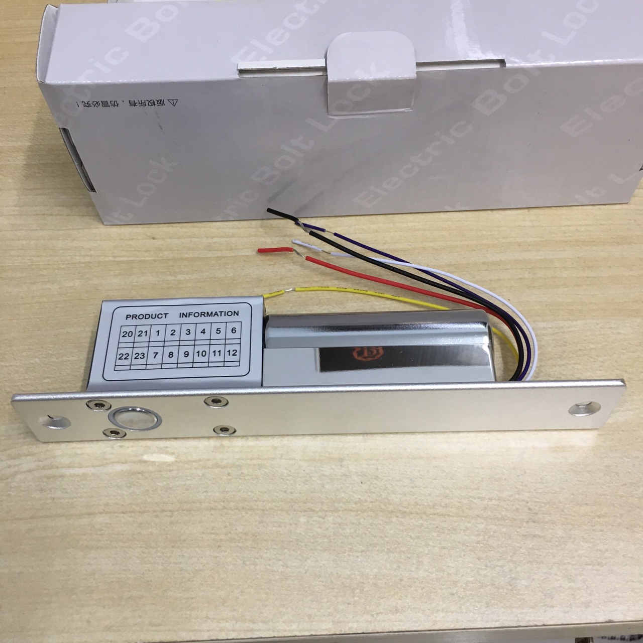 Khóa chốt điện từ 12V dành cho cửa kính
