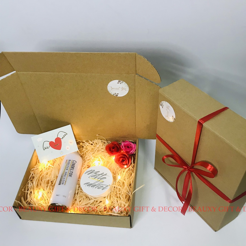 (25x20x6) Hộp đựng quà sinh nhật, hộp kraft đựng quà valentine full phụ kiện