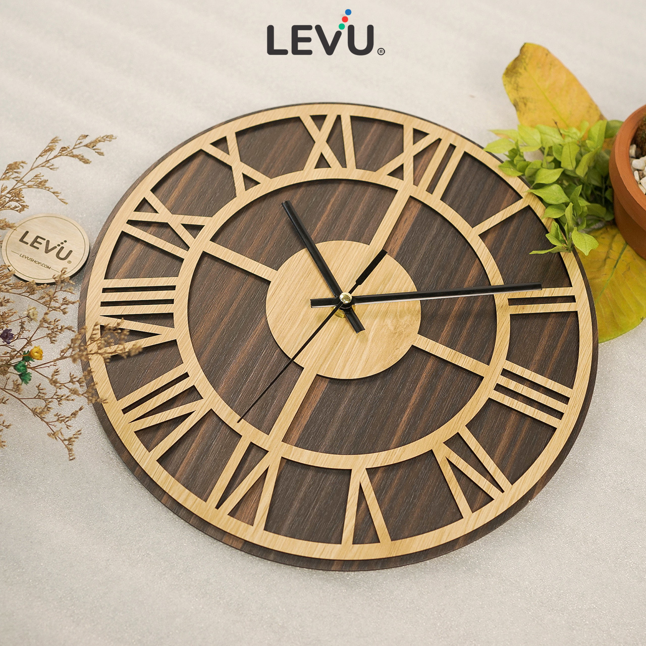 Đồng Hồ Treo Tường cổ điển LEVU DH12 số La Mã mặt Gỗ