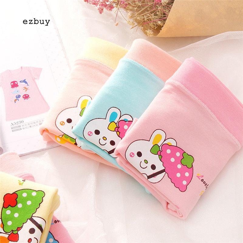 Quần lót chất Cotton hoạ tiết chú thỏ đáng yêu cho bé gái