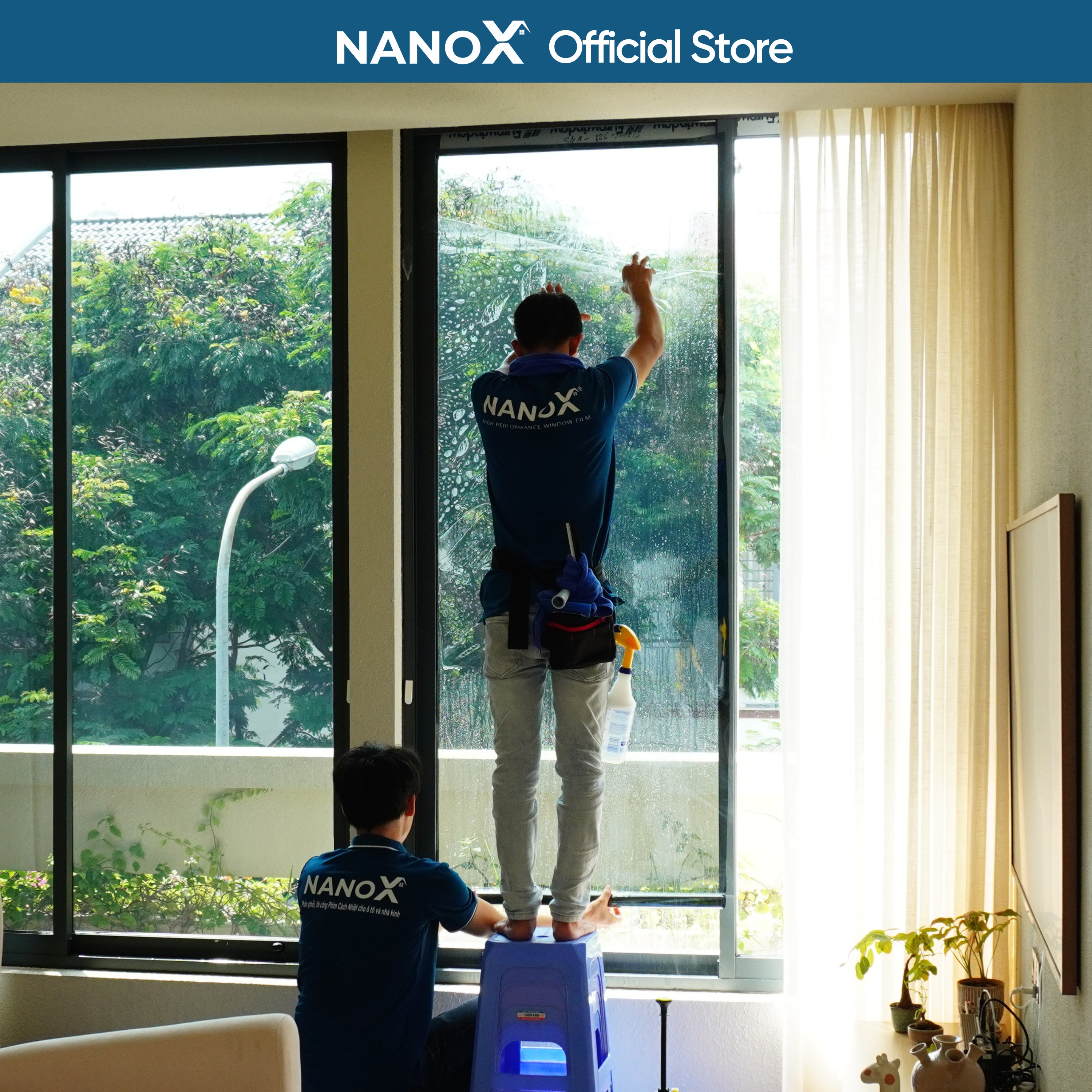 Phim cách nhiệt kính nhà NanoX B15 chống nắng nóng &amp; chống UV màu tối