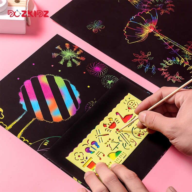 Đồ chơi mỹ thuật - Set 4 khuôn và 1 sổ vẽ SCRATCH NOTE 10 tờ (khổ 15x10 cm) - DOZKIDZ