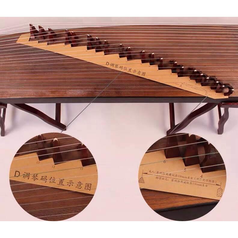 Bảng giấy code tông D xác định ngựa đàn guzheng