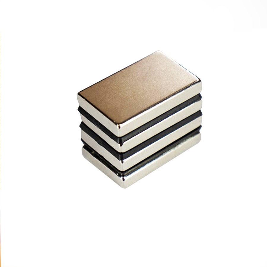 Nam châm hình chữ nhật kích thước 30x10x5mm, nam châm siêu từ tính