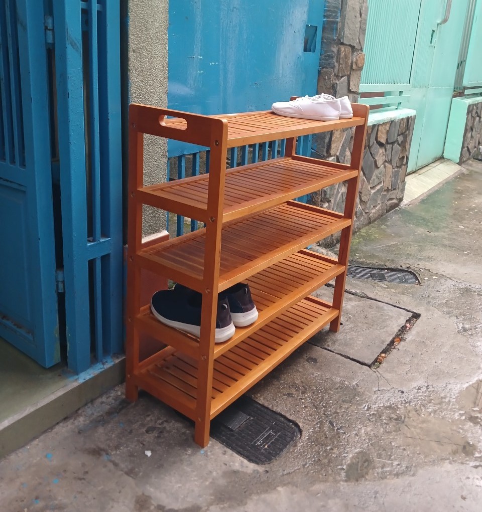 Kệ giày 5 tầng 27*70*76 cm gỗ cao su đã thông qua sử lý tẩm sấy chống mối mọt, chịu nước đa năng, bền hơ gỗ thông và MDF.