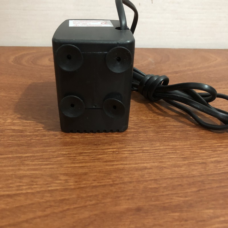 Máy bơm chìm 220V–16W cho bể cá, quạt điều hòa