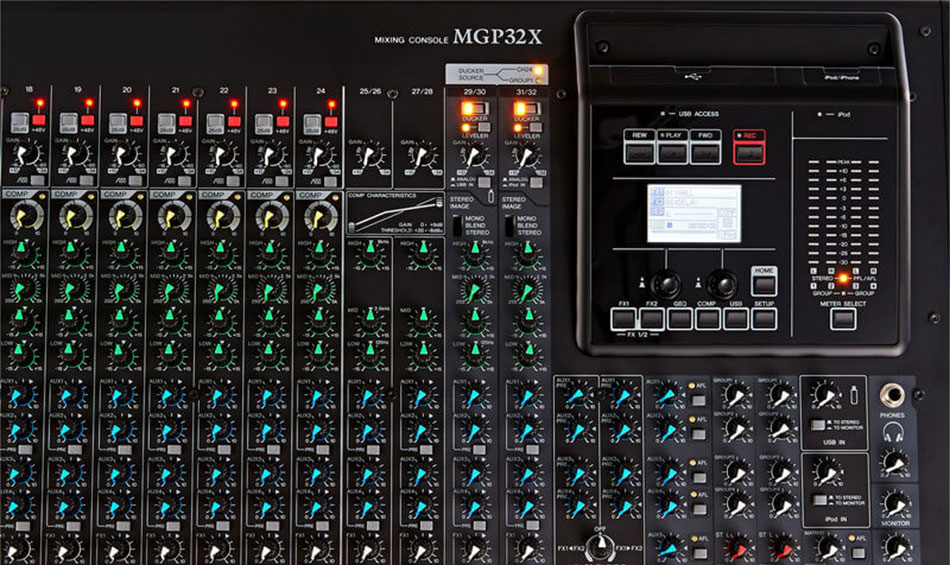 Mixer Analog Yamaha MGP 32X - Hàng chính hãng