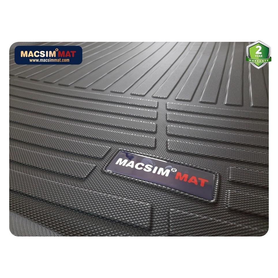 Thảm lót cốp xe ô tô Vinfast Lux SA nhãn hiệu Macsim hàng loại 2