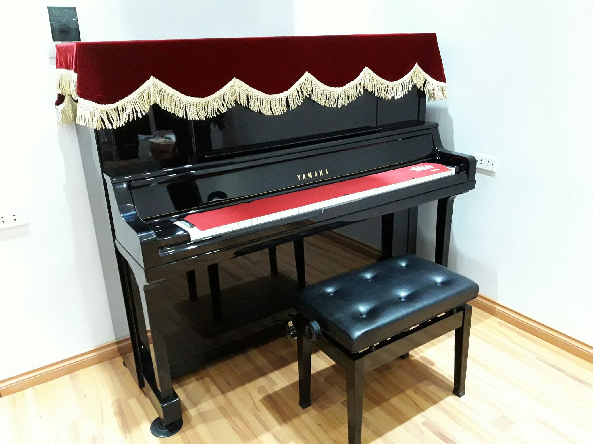 Ghế đàn Organ, Piano tăng giảm chiều cao GHC01 ( Kèm kẹp bản nhạc )