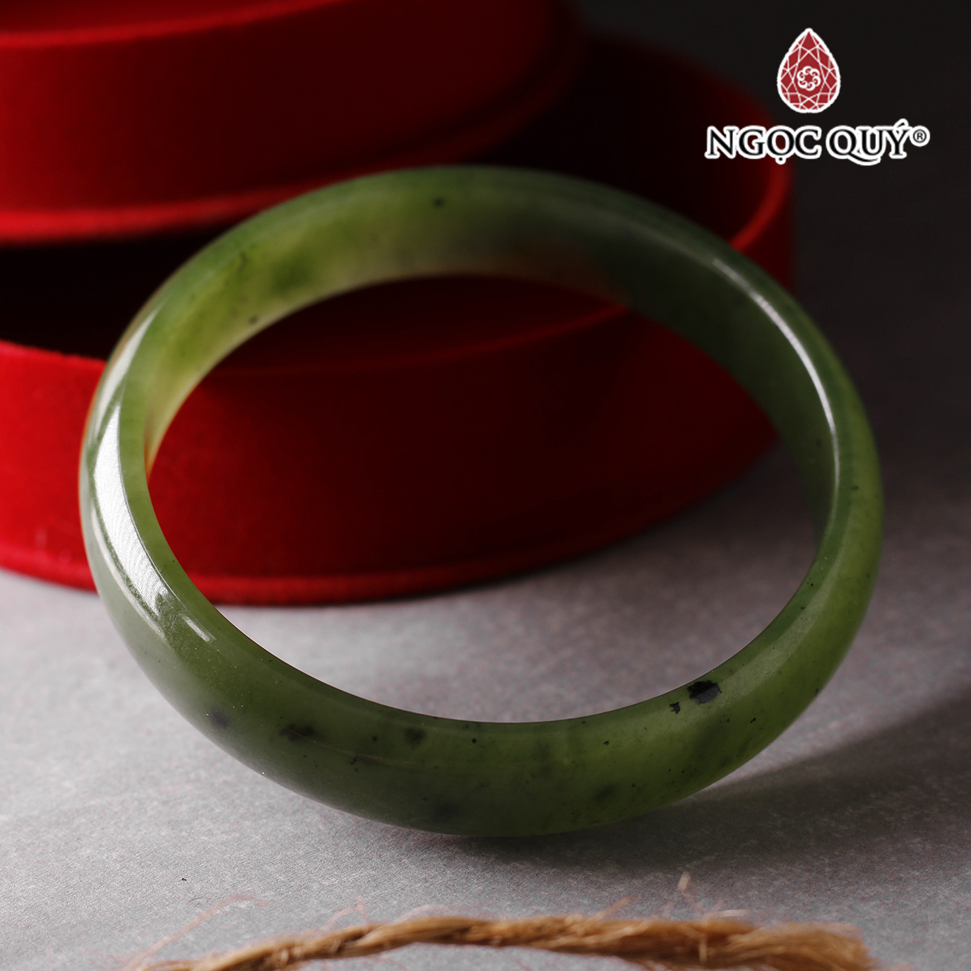 Vòng ngọc bích nephrite Ni49 bản 12mm dày 5mm mệnh hỏa, thổ - Ngọc Quý Gemstones