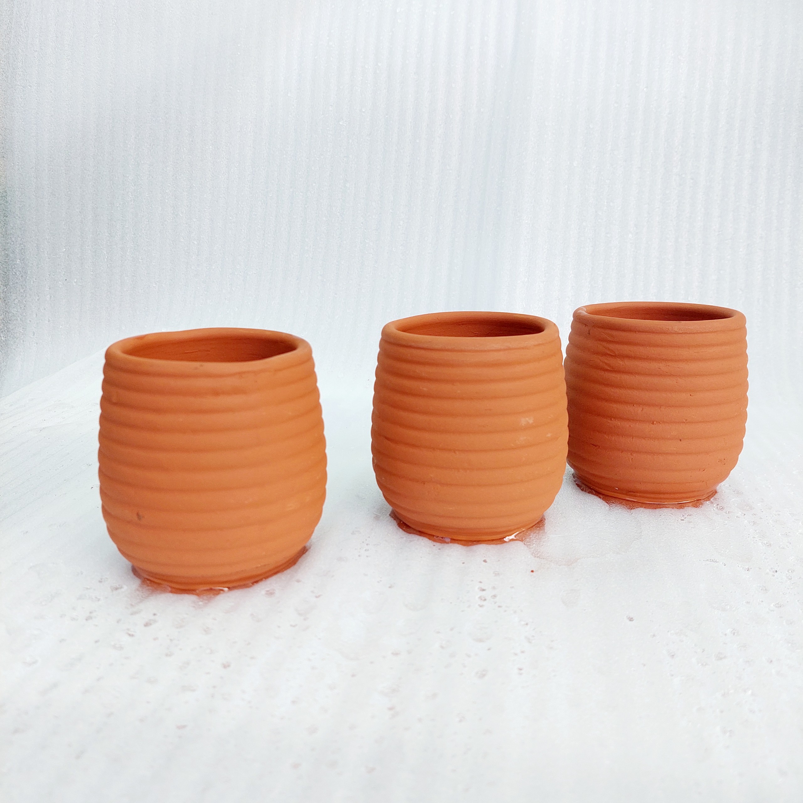 Chậu đất nung - Sọc ngang nhỏ, miệng chậu 7.5cm, chiều cao 9cm
