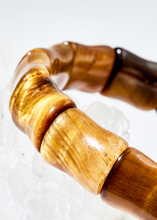 Vòng tay mắt hổ vàng nâu đốt trúc Ngọc Quý Gemstones