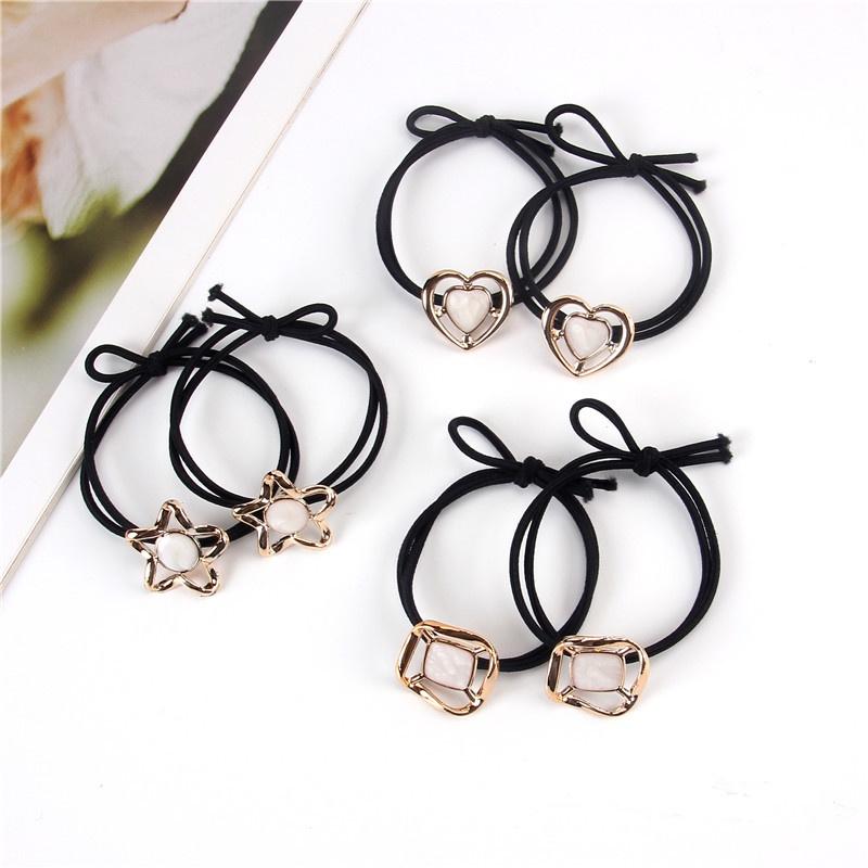 Thun Cột Tóc Phong Cách Hàn Quốc Mẫu Đơn Giản