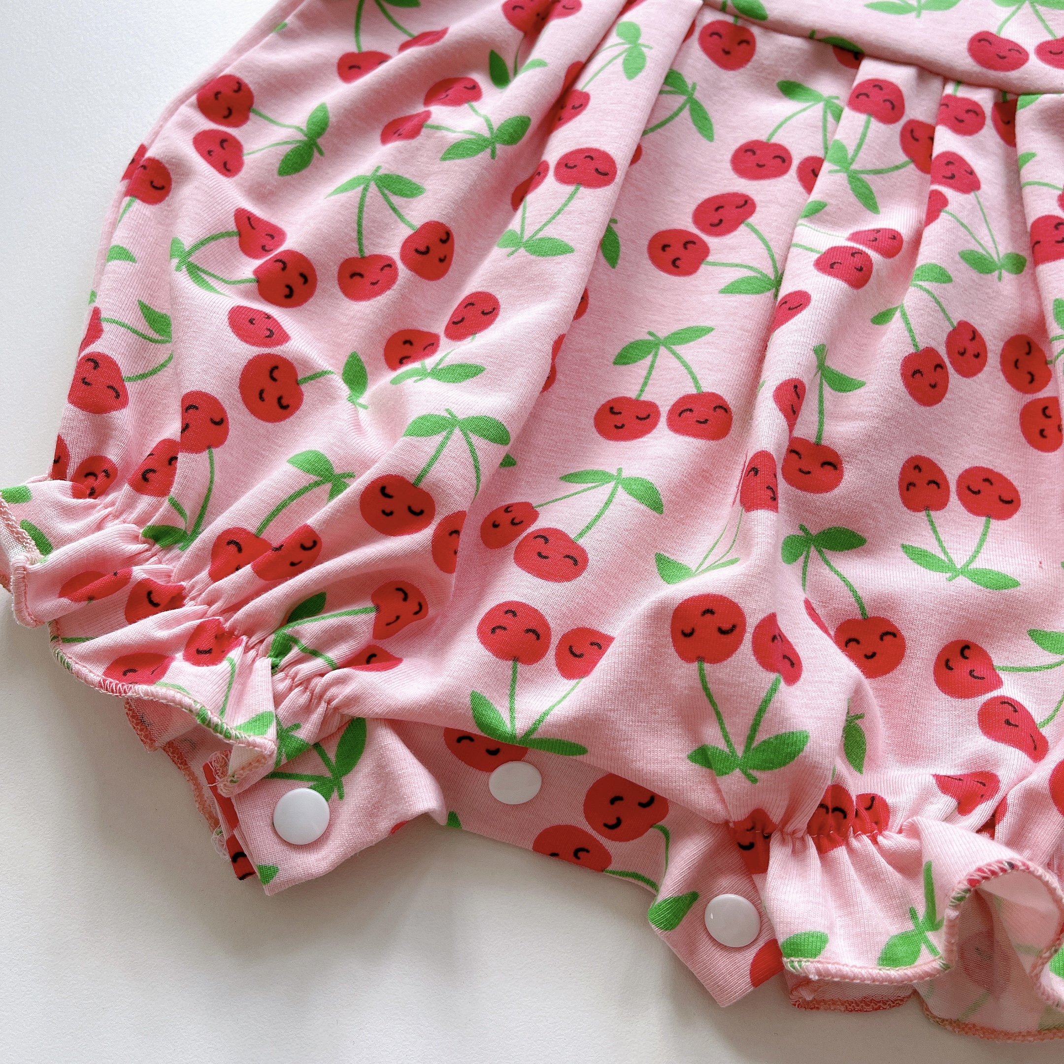 Body Hanbok Bé Gái 3 Đến12kg, Áo Liền Quần Chất XÔ MUSLIN Mềm Mại Êm Dịu Cho Bé Gái