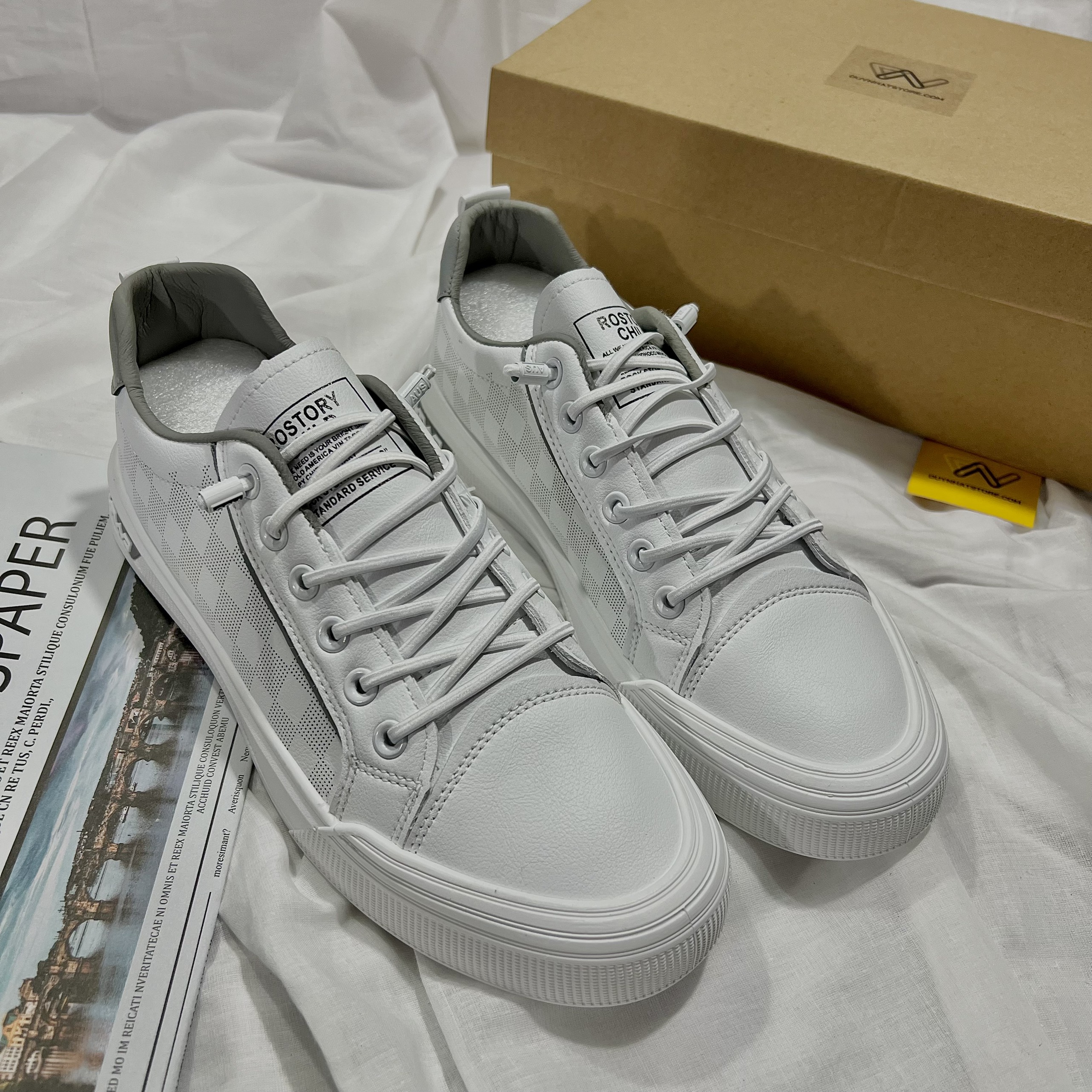 Giày Thể Thao Nam 3 Sọc Caro Màu Trắng Xám Đẹp Duy Nhật Store Da Mờ Sang Uzzang Đẹp Êm Sneaker Bata Trend Dây Thun Xỏ