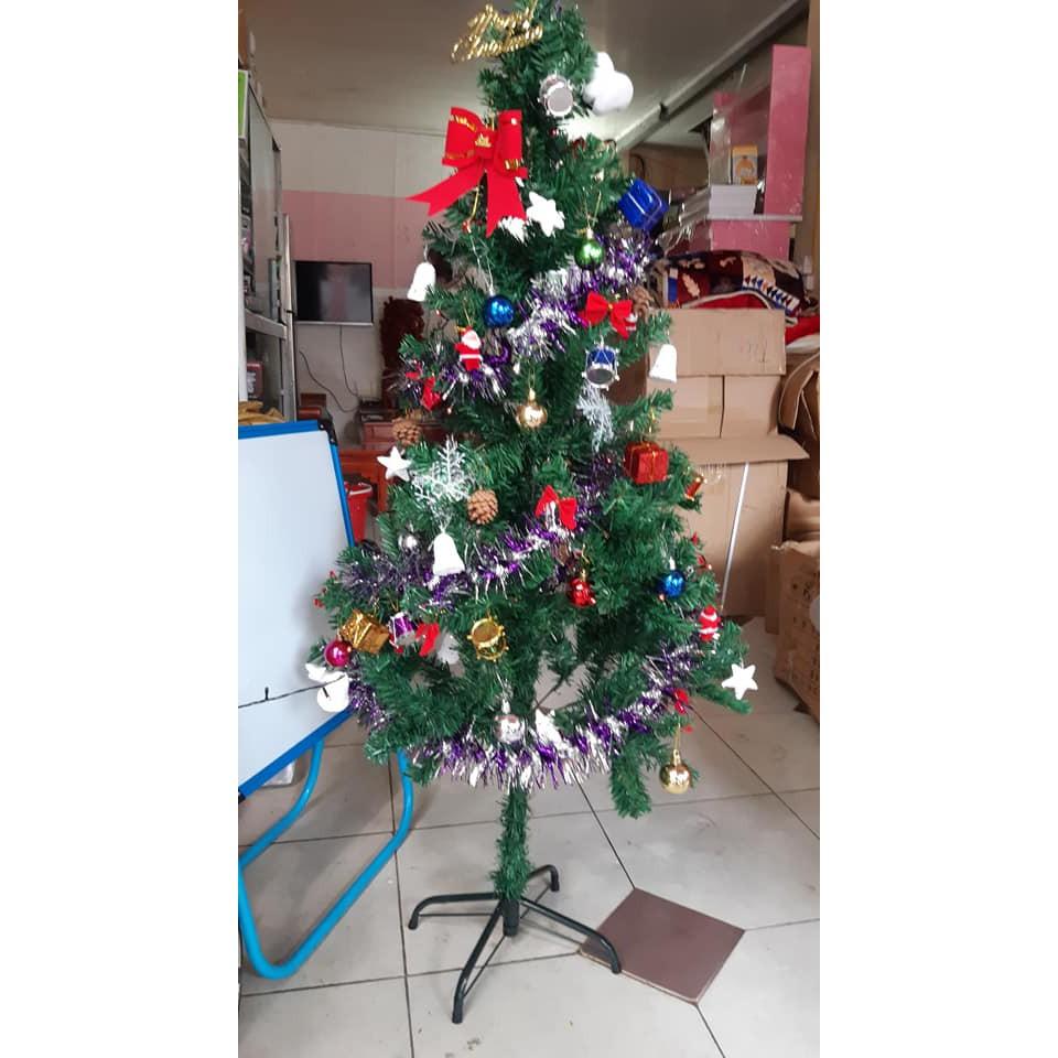 CÂY THÔNG NOEL 1,5m - ĐẦY ĐỦ PHỤ KIỆN