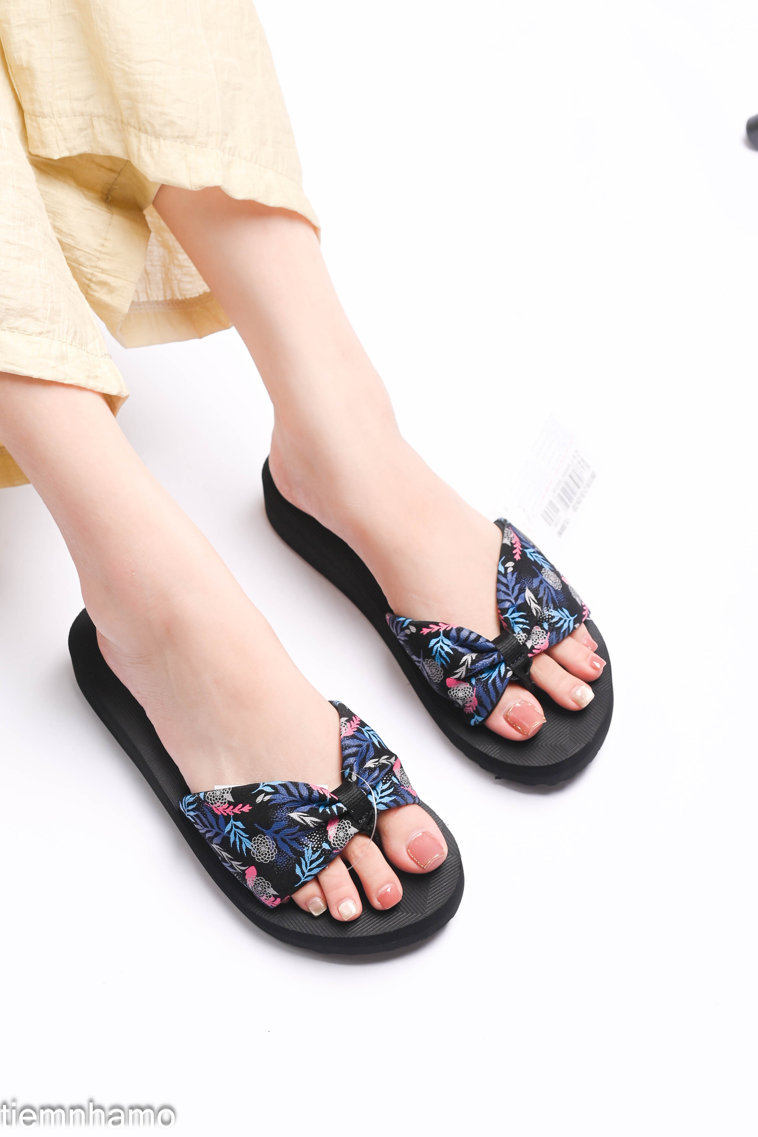 Dép quai ngang Bitis nữ (35-39)