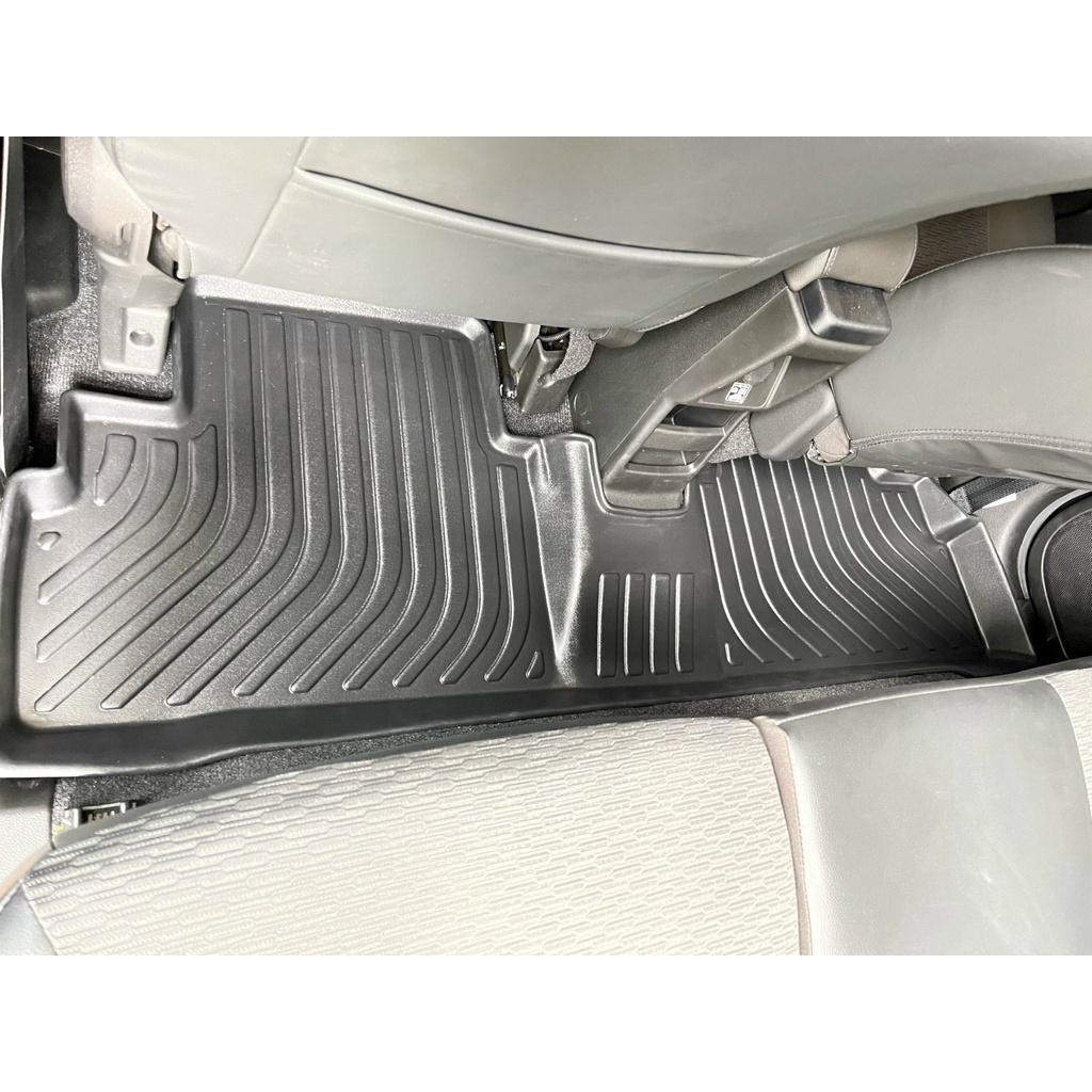 Thảm lót sàn xe ô tô Suzuki XL7 Nhãn hiệu Macsim chất liệu nhựa TPV cao cấp màu đen