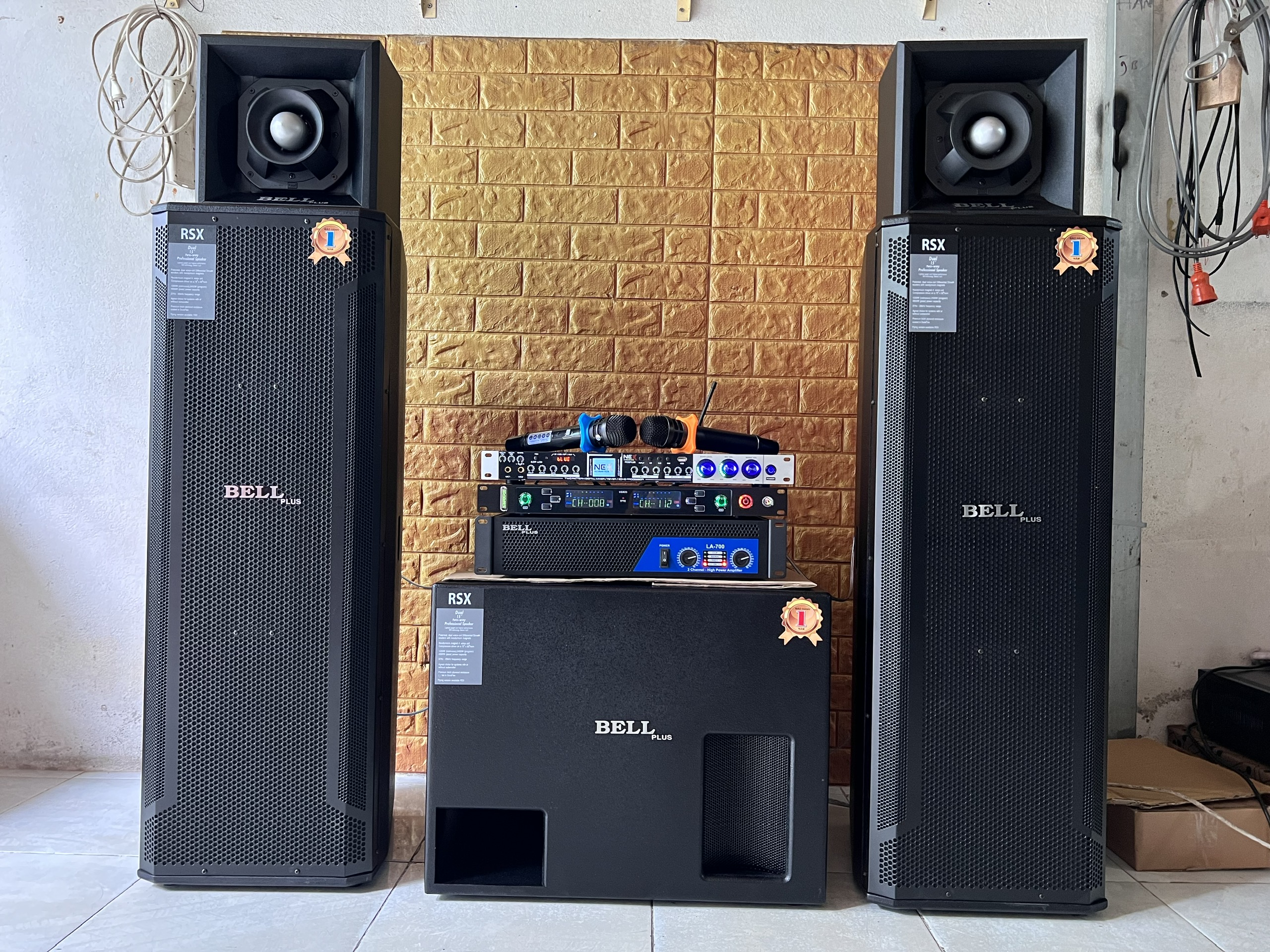 Dàn âm thanh karaoke và nghe nhạc LA - 700 Bellplus Vip (hàng chính hãng )