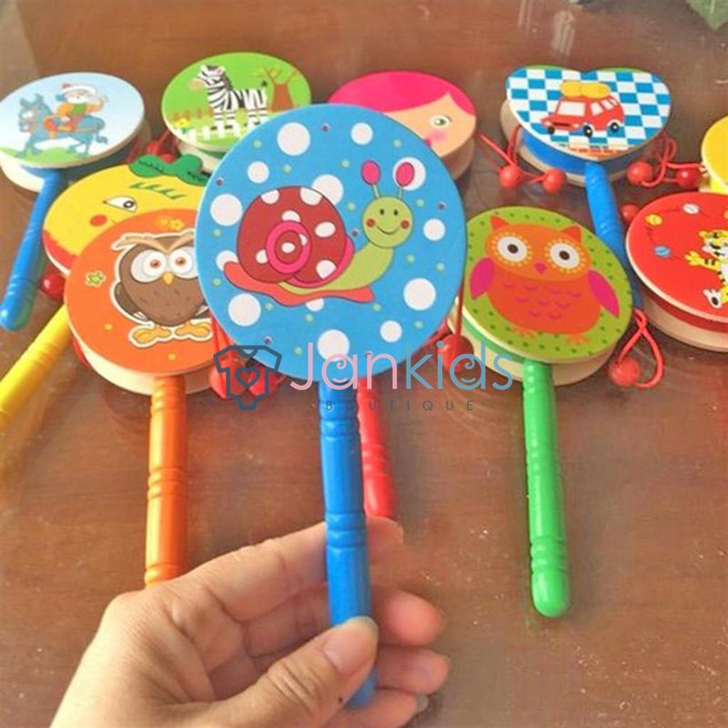 Đồ chơi xúc xắc trống cho bé