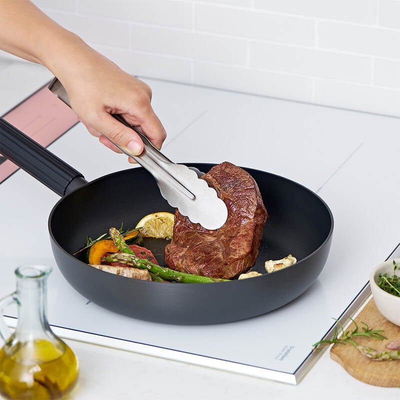 Chảo Chống Dính LocknLock Hard &amp; Light Pro Frypan, Hàng Chính Hãng, Dùng Được Mọi Loại Bếp - JoyMall