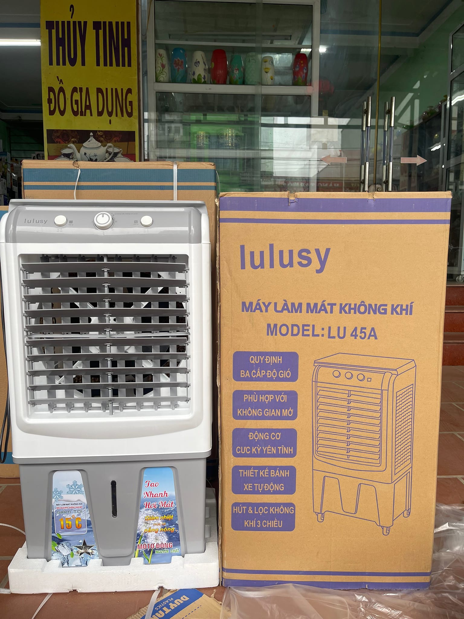 Quạt điều hoà hơi nước 45 lít Lulusy 45A + tặng 2 đá khô có bánh xe, Motor đồng bền bỉ, êm ái, tiết kiệm điện, dễ dàng vệ sinh, hàng nhập khẩu