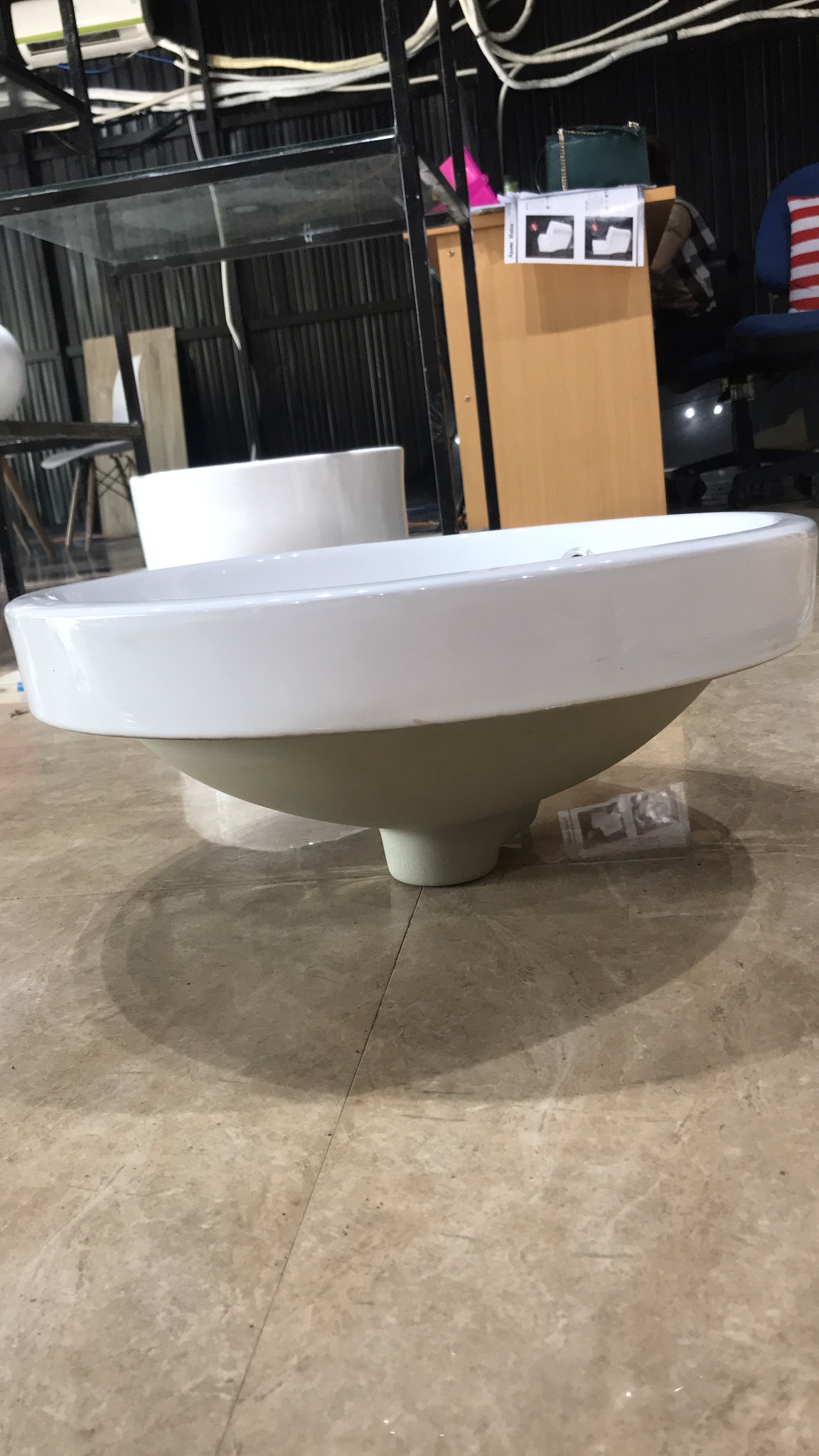 Chậu Lavabo âm bàn LVB-16603VNC