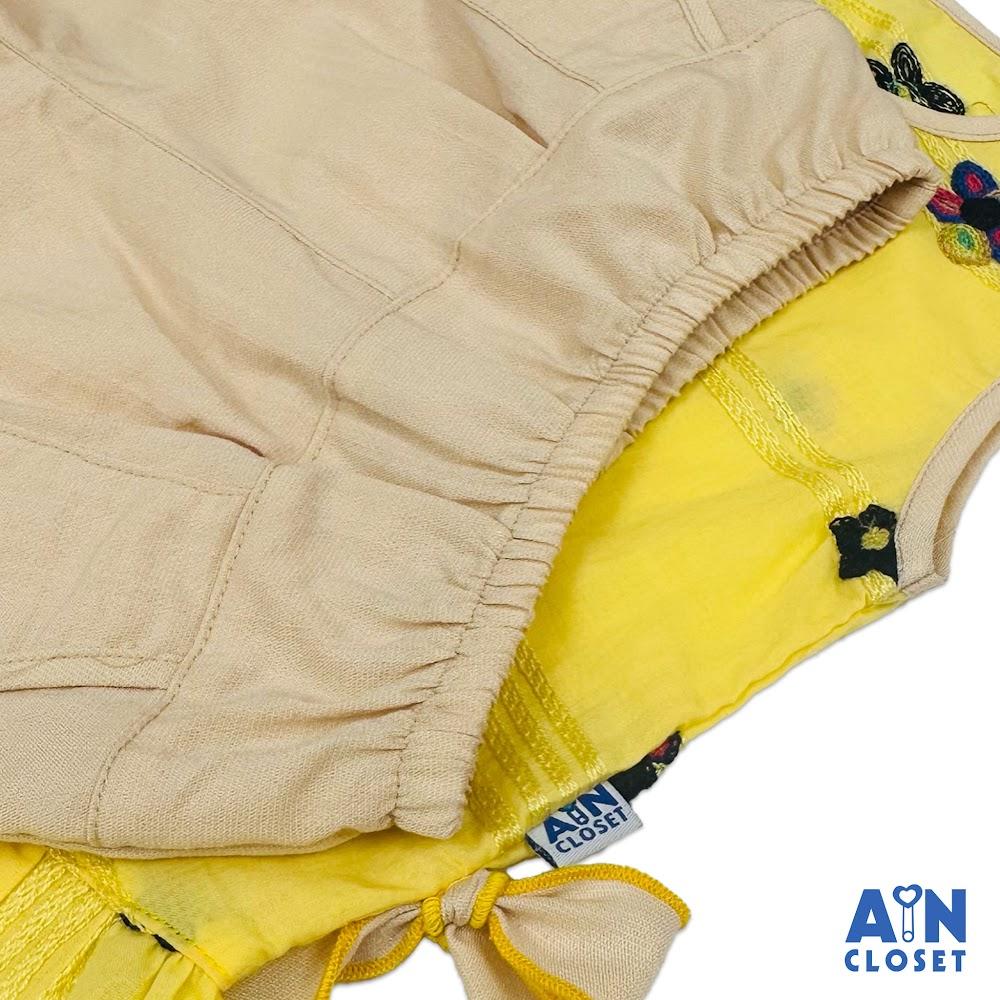 Bộ quần áo Lửng bé gái hoạ tiết Hoa Cánh Bướm Vàng Cotton - AICDBGOAROCV - AIN Closet