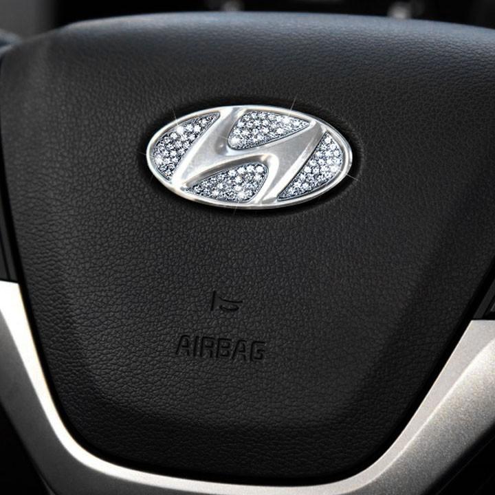 Logo Đính Đá Gắn Vô Lăng Theo Hãng Xe Hyundai Mercedes Honda Toyota Mazda