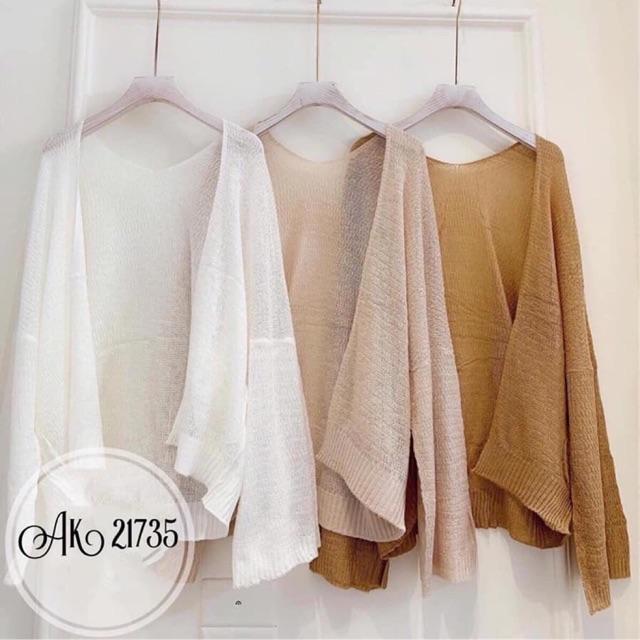 áo khoác len cardigan mỏng đi biển