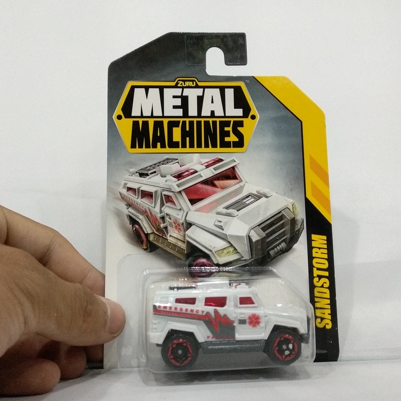 Đồ chơi xe đua tốc độ Zuru Metal Machines 3 Inch