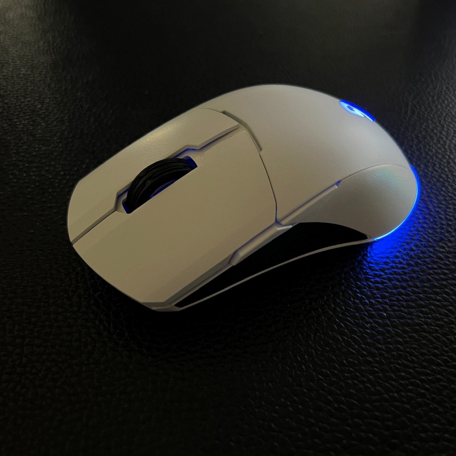 Chuột Gaming Bluetooth và Wireles Fuhlen D90S V3 RGB, DPI 10000, sạc Pin 650mAh, có App- Hàng chính hãng