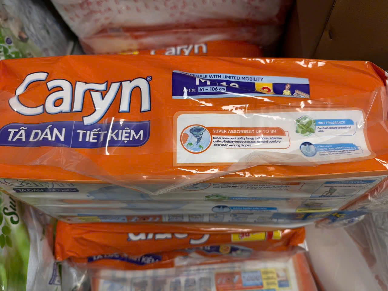 Combo 2 gói tã dán người già Caryn ngày và đêm siêu tiết kiệm gói lớn L18 miếng