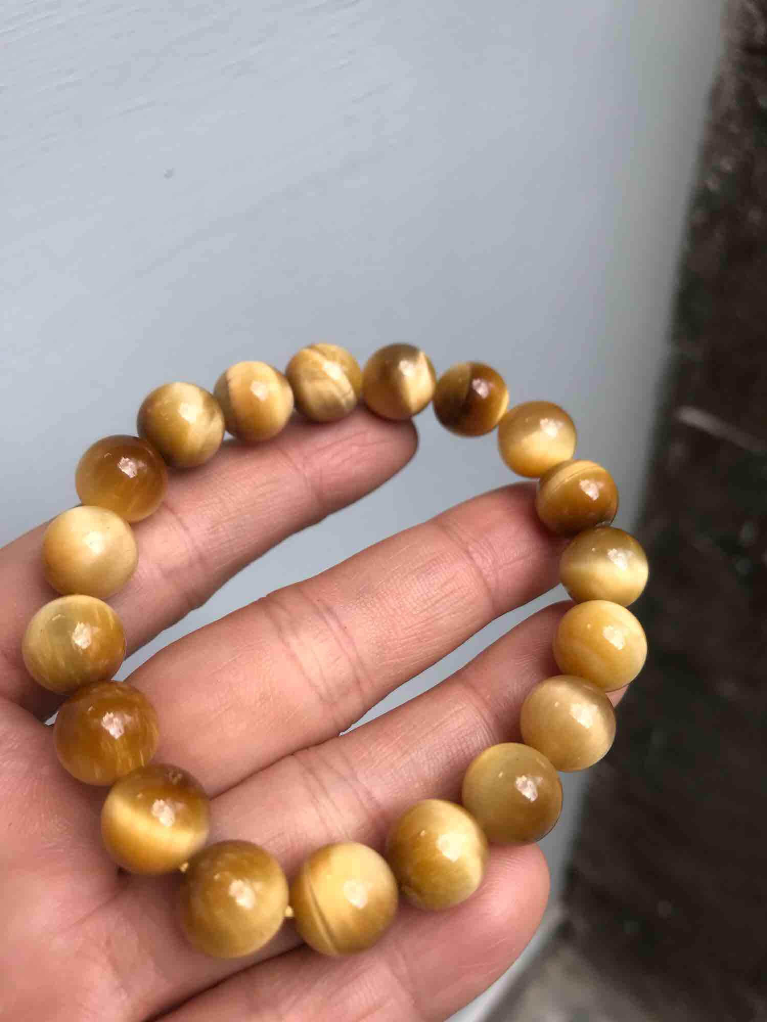 VÒNG ĐÁ MẮT HỔ VÀNG NÂU SÁNG BÓNG ĐẬM ĐẸP ĐÁ THIÊN NHIÊN SIZE VÒNG 10Ly NỮ MẠNG KIM THỔ THUỶ
