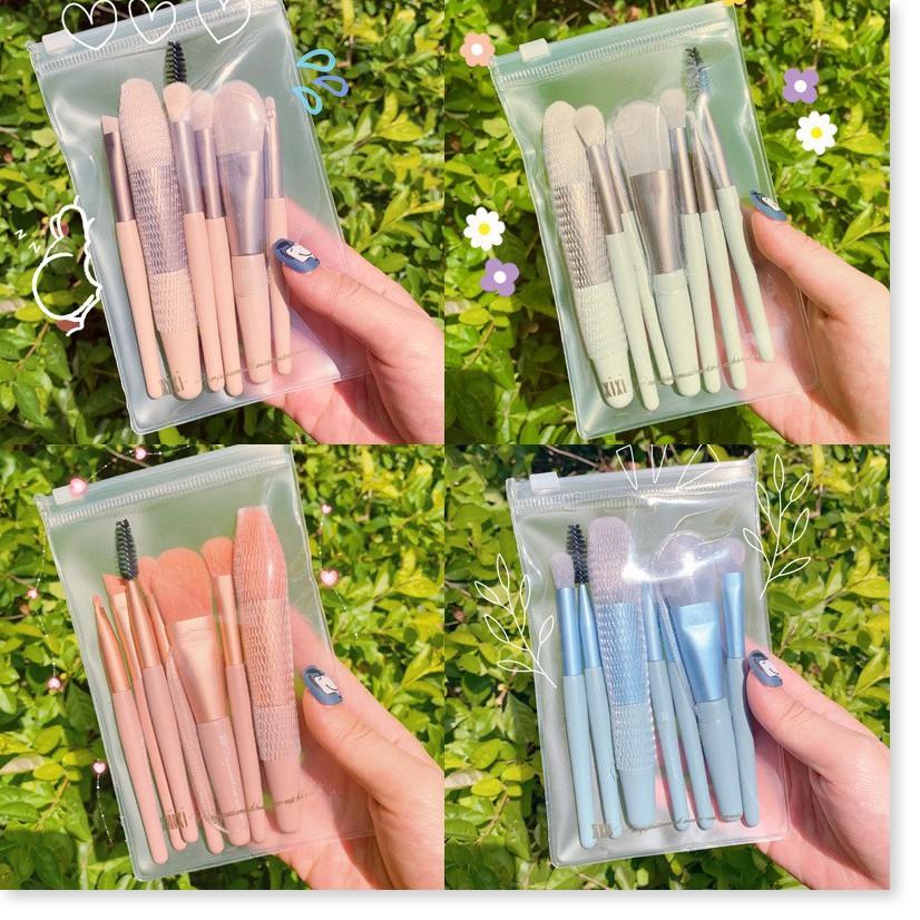 Bộ Cọ trang điểm 8 Cây Túi Zip Lông Mềm