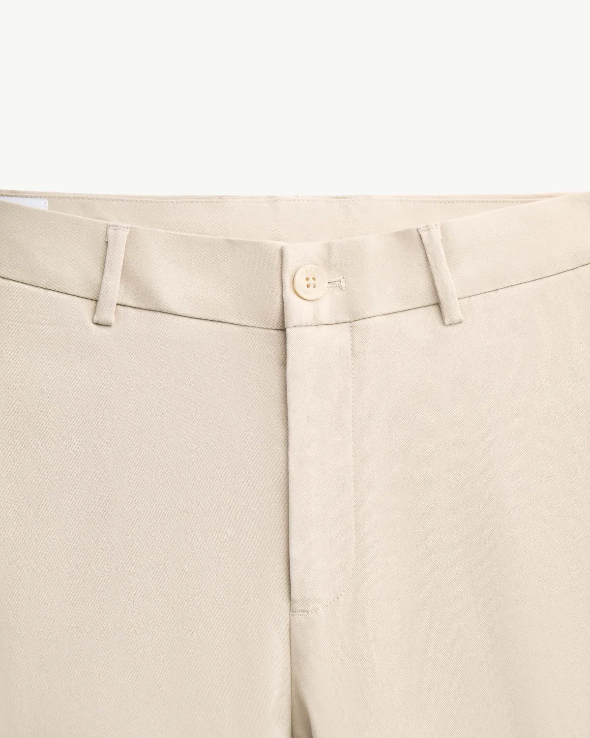 Quần kaki nam đính nhãn kim loại Form Slim cropped - ROUTINE 10S25PCA002