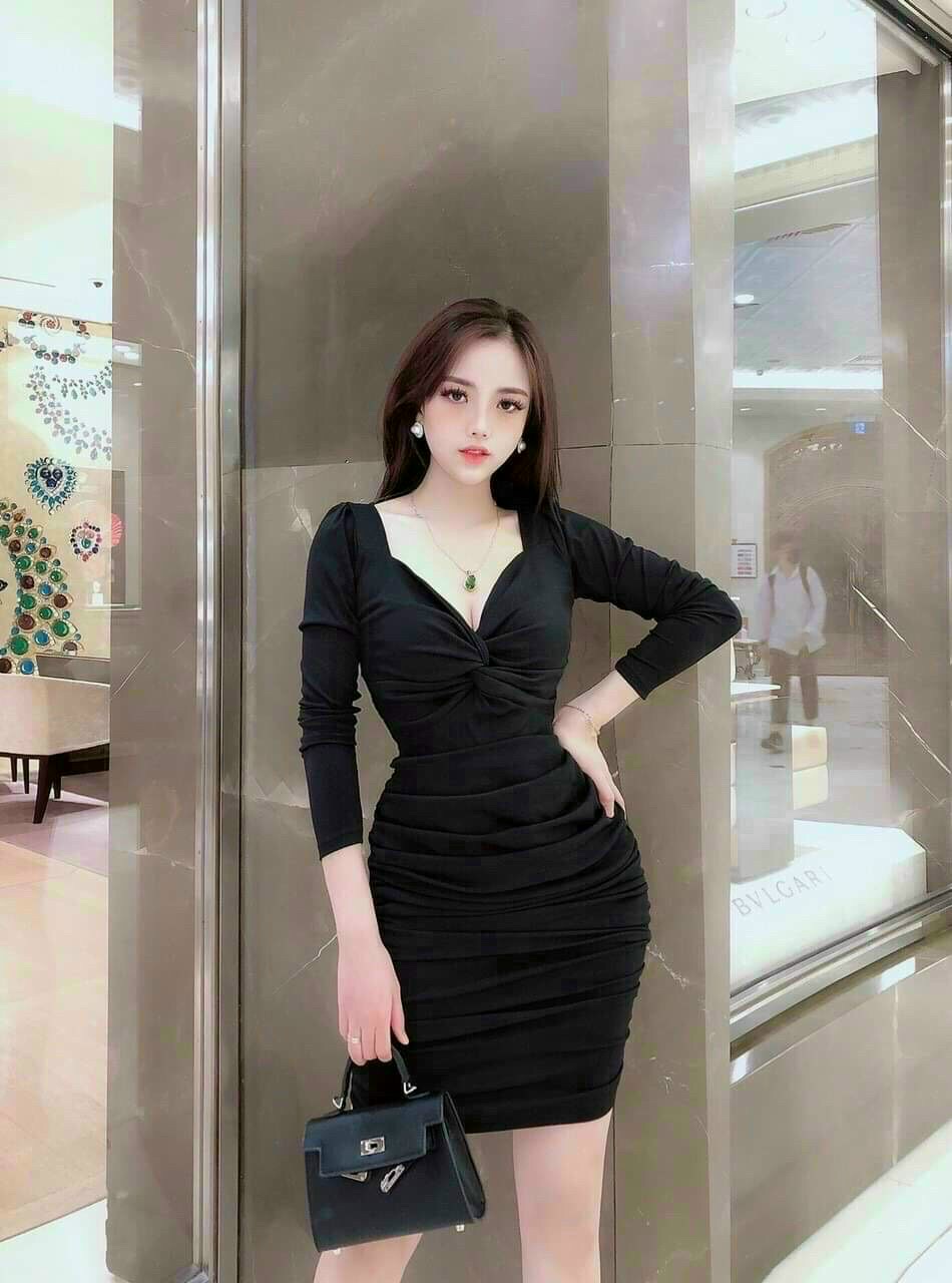 Đầm body nữ xoắn ngực nhún