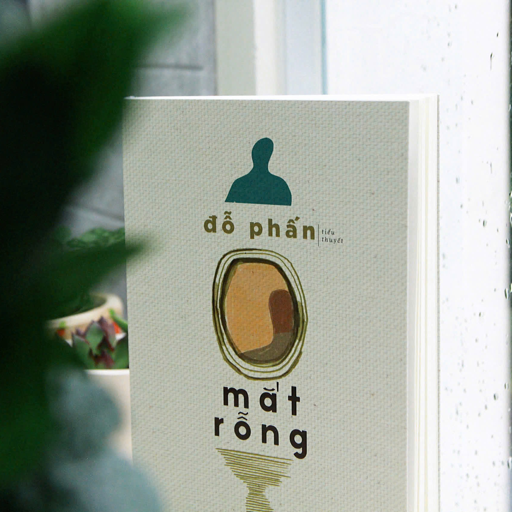 Mắt rỗng