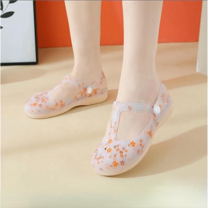 Giày Sandal Nhựa Đế Mềm Chống Trượt In Họa Tiết Thời Trang Cho Nữ