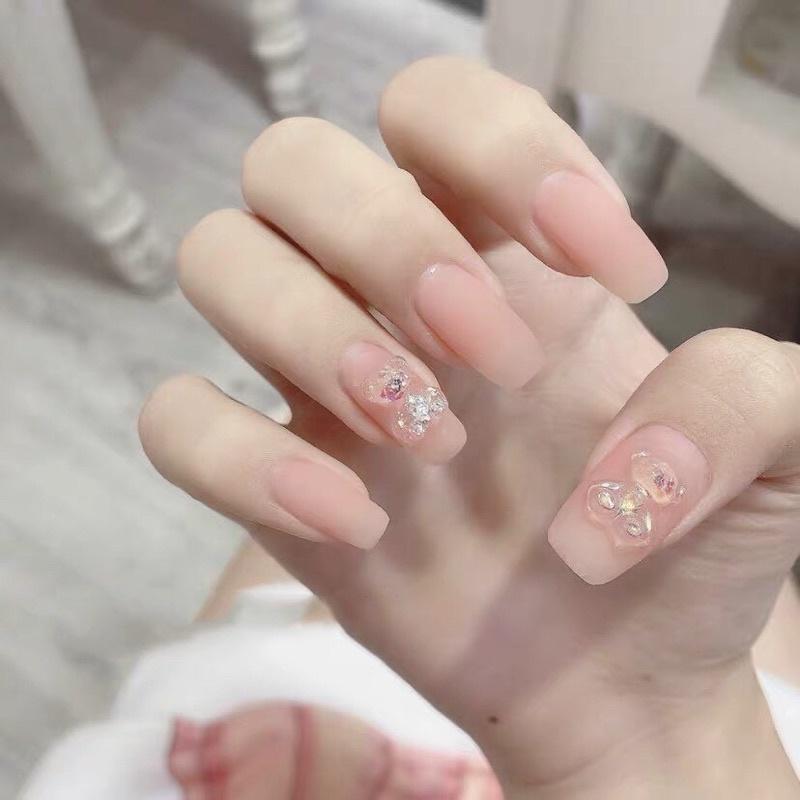 Nail box hoạ tiết gấuu siliconn