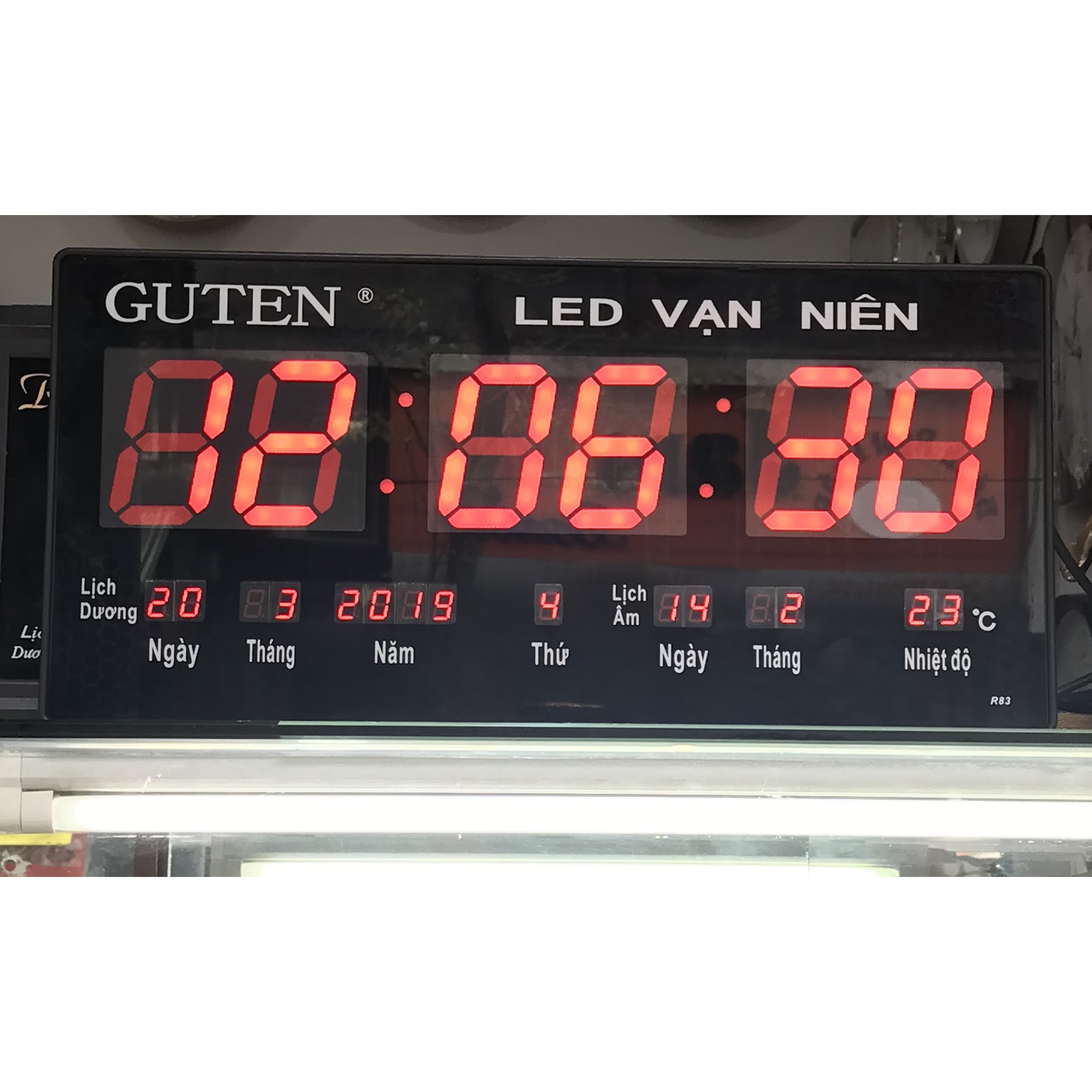 Đồng hồ Led vạn niên Guten