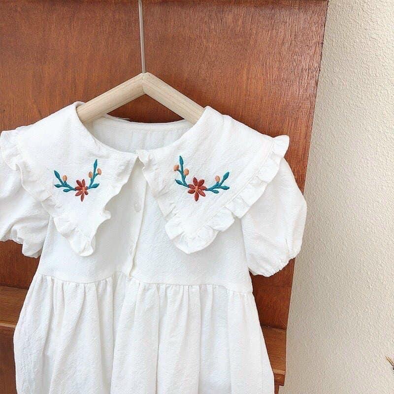 QC147 VÁY THÔ TRẮNG THÊU HOA