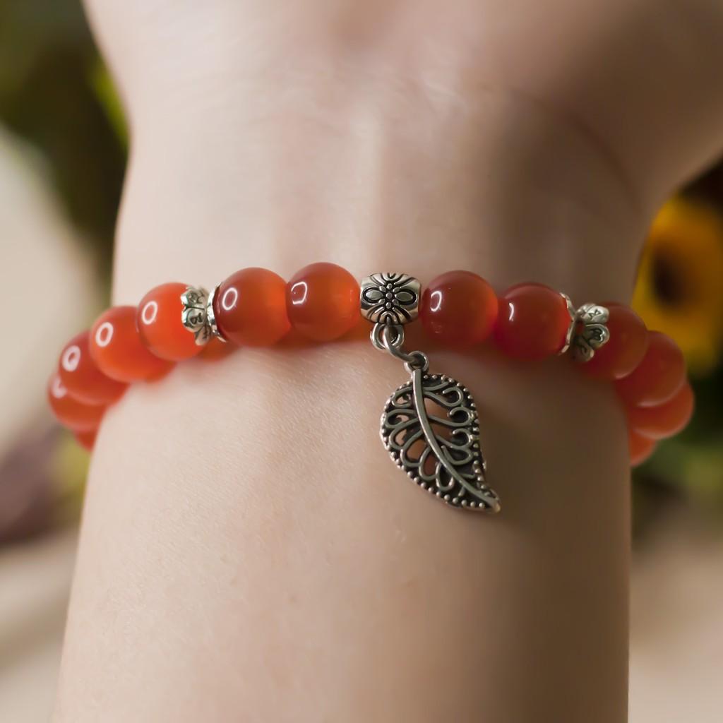 -Vòng Phong Thủy Mã Não Đỏ Mix Charm Lá 8mm V279-8- Vòng phong thủy hợp mệnh Thổ
