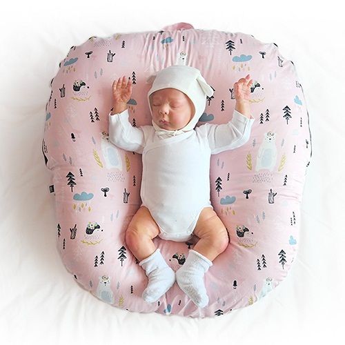 Gối chống trào ngược Rototo bebe nhập khẩu chất liệu cotton mềm mại khắc phục tình trạng trào ngược sơ sinh