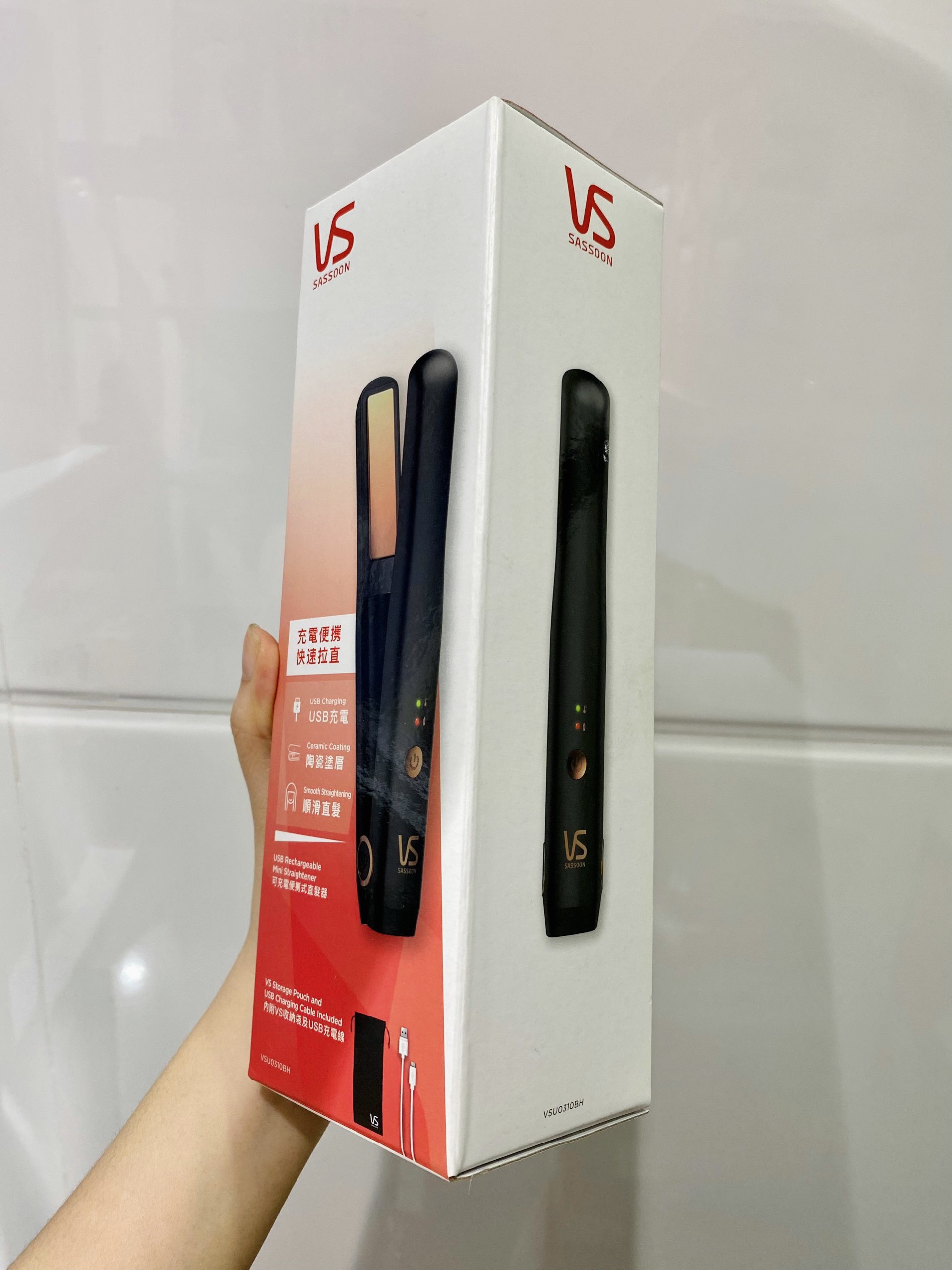 Máy duỗi tóc không dây VS Sassoon VSU Mini phủ Ceramic màu đen