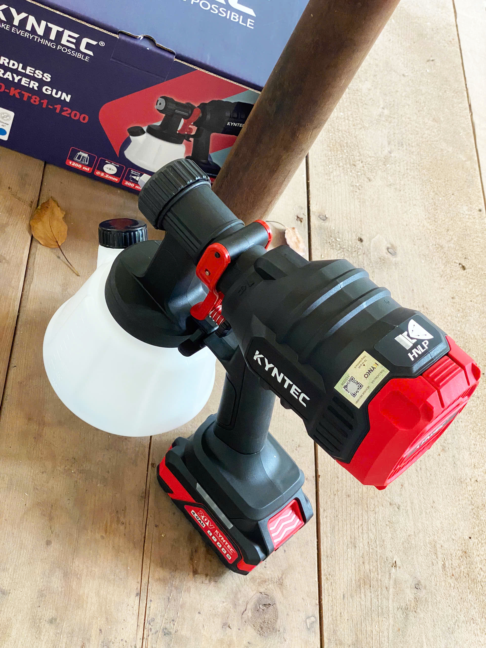 Thân máy phun sơn pin KYNKO KYNTEC 20V V20 - KT81 - 1200 (giá không gồm pin)