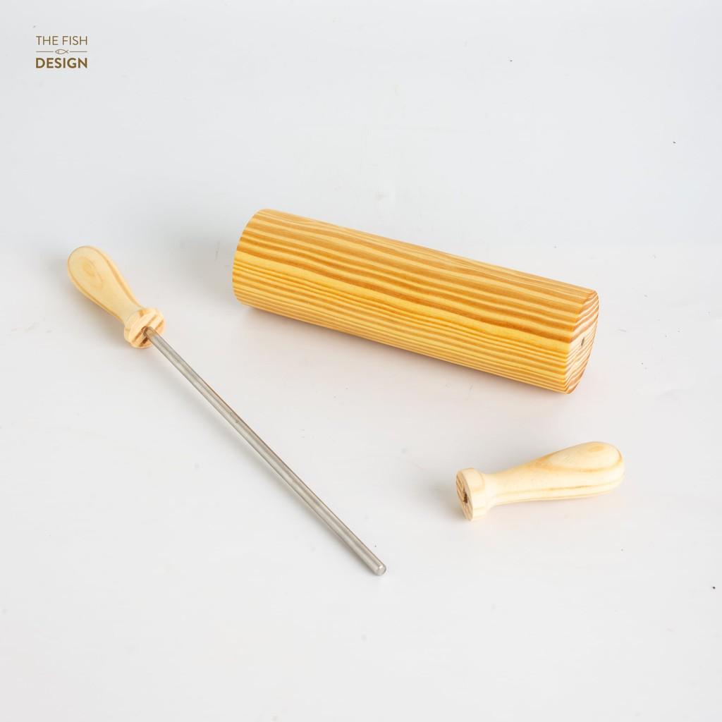 Con Lăn Bột Khắc Hình Bằng Gỗ Có Trục Xoay | Rolling Pin