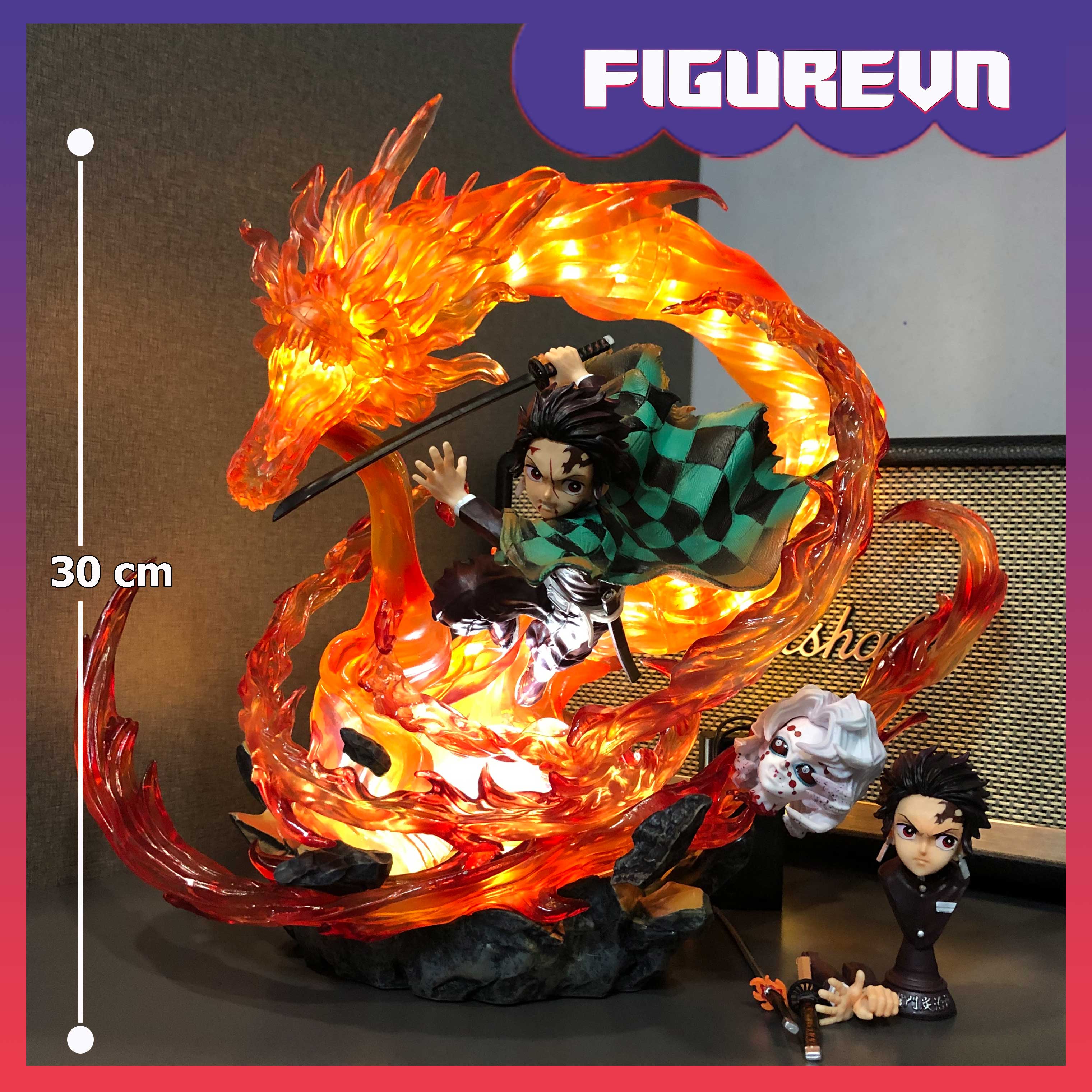 Mô hình Kamado Tanjiro Hỏa Xa 30 cm có LED - Kimetsu No Yaiba