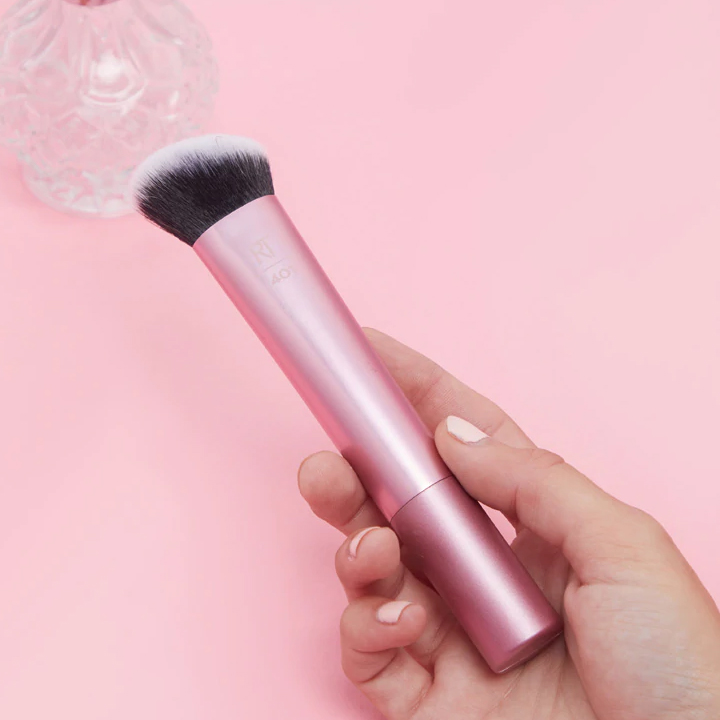 Cọ Trang Điểm Tạo Khối Real Techniques Sculpting Brush For Contour Makeup