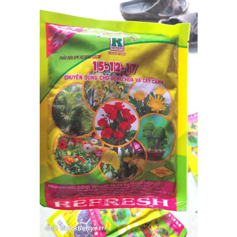 Phân Bón NPK 3 Màu ( 15-12-17 ) Bịch 200gram - KNS3765